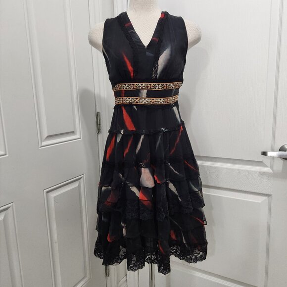 Chloe crepe tiered dress - Picture 1 of 16